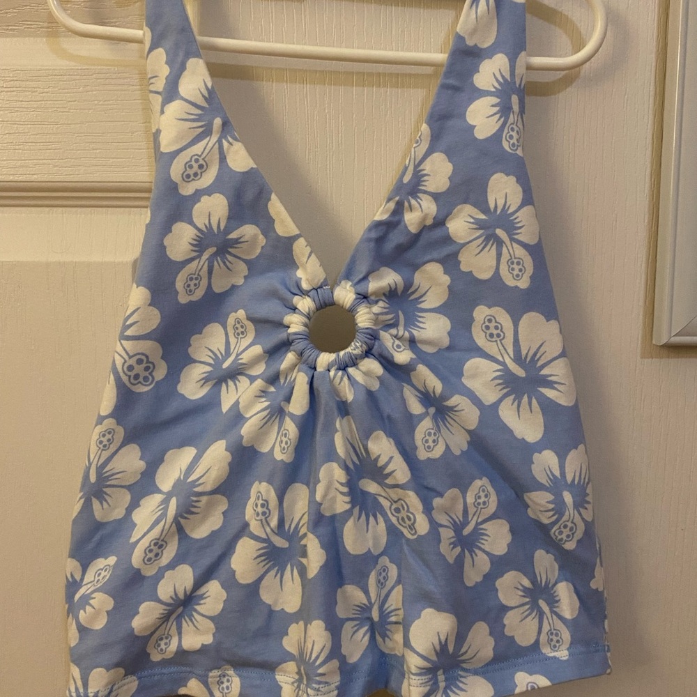 Hollister hibiscus halter top